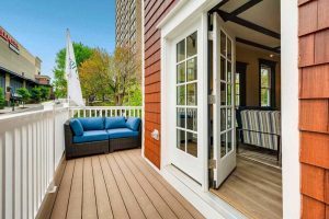 200-E-Pennsylvania-street-large-035-36-Deck-1500x1000-72dpi