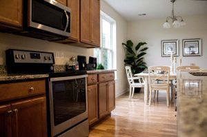4_Clipper_Kitchen-and-Dining