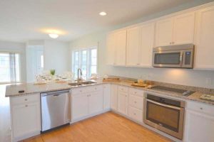 4_Dewey-II_Kitchen
