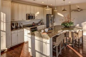 8_-Kitchen