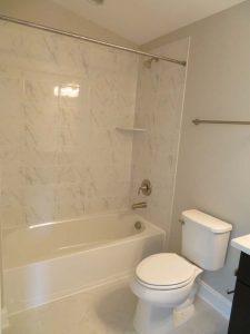 7_Yount_Bathroom