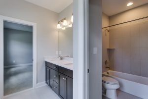 8802 Winthrop Dr-14