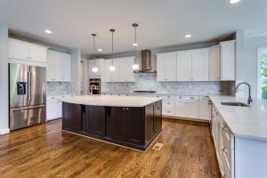 8802 Winthrop Dr-61