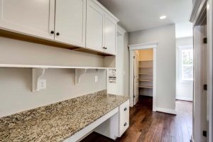 Carlyle-(lb6)-kitchen-office