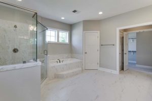 Chapman-(lb16)-Master-Bath