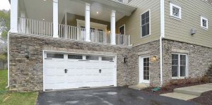 Windsor-(lb2)-exterior-garage