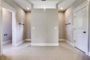2735 Hidden Road-31