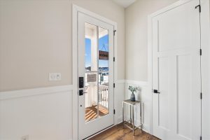 interiors-foyer-_mg_5163