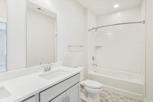 interiors-bath 2-_dsc3435