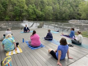 BWTR GLEN Web Yoga at Downrush Vista Wildwood Park