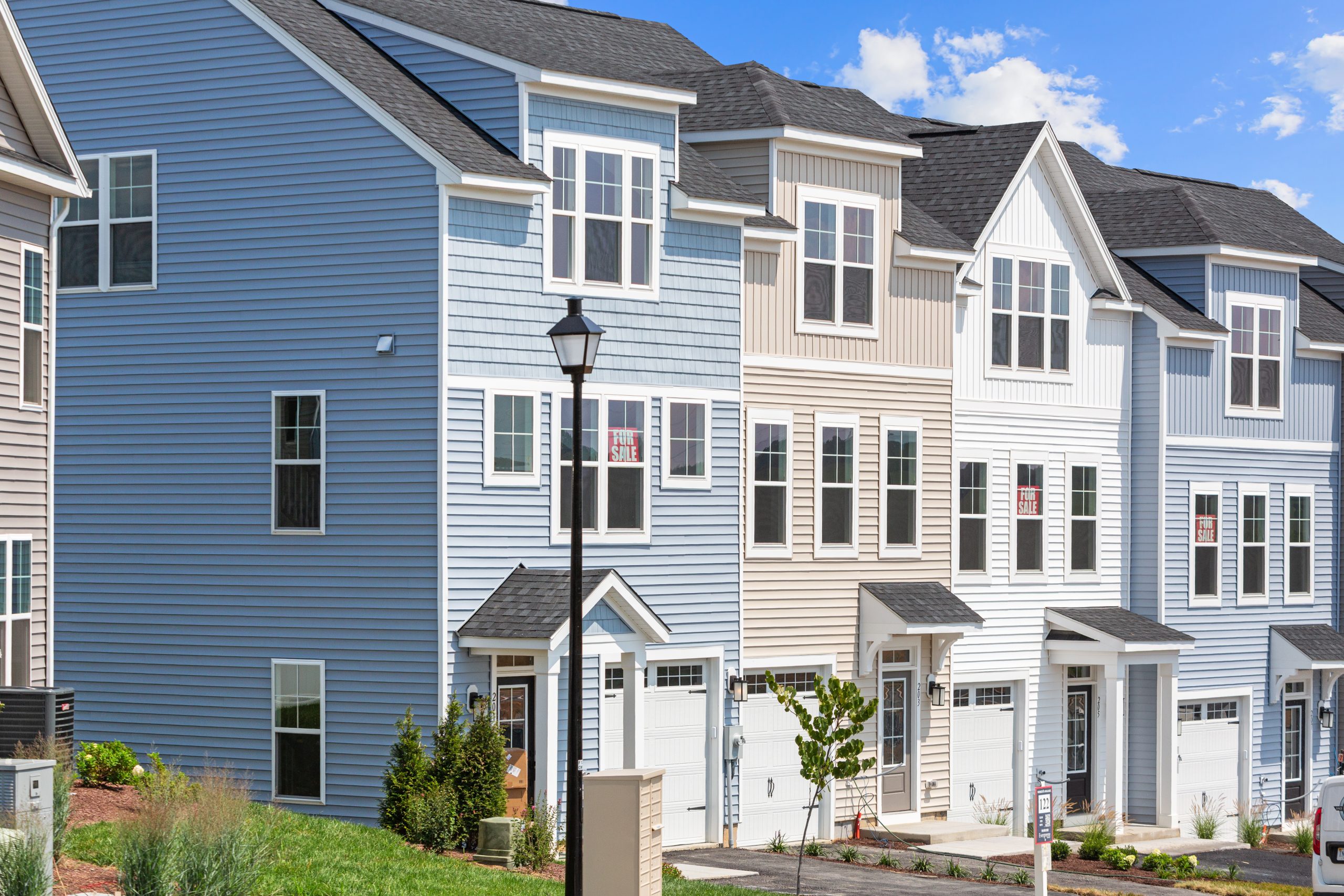 Archer 53-web-or-mls-203 Scarlet Maple Lane-128