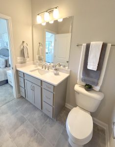 PRST 33G Savannah Bathroom 1