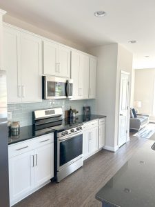 PRST 33G Savannah Kitchen 3