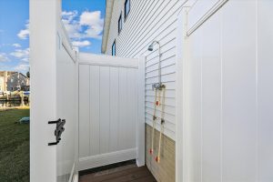 exterior-shower-1k3a0010
