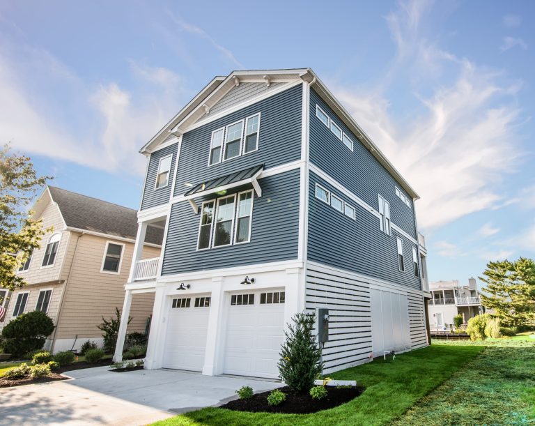 Coastal-style exterior of the Blue Fin floor plan home