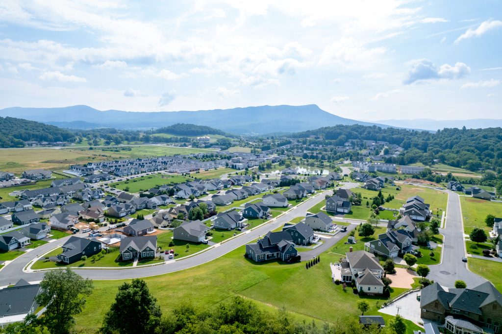 Scenic view of Preston Lakes community in My Evergreen Home