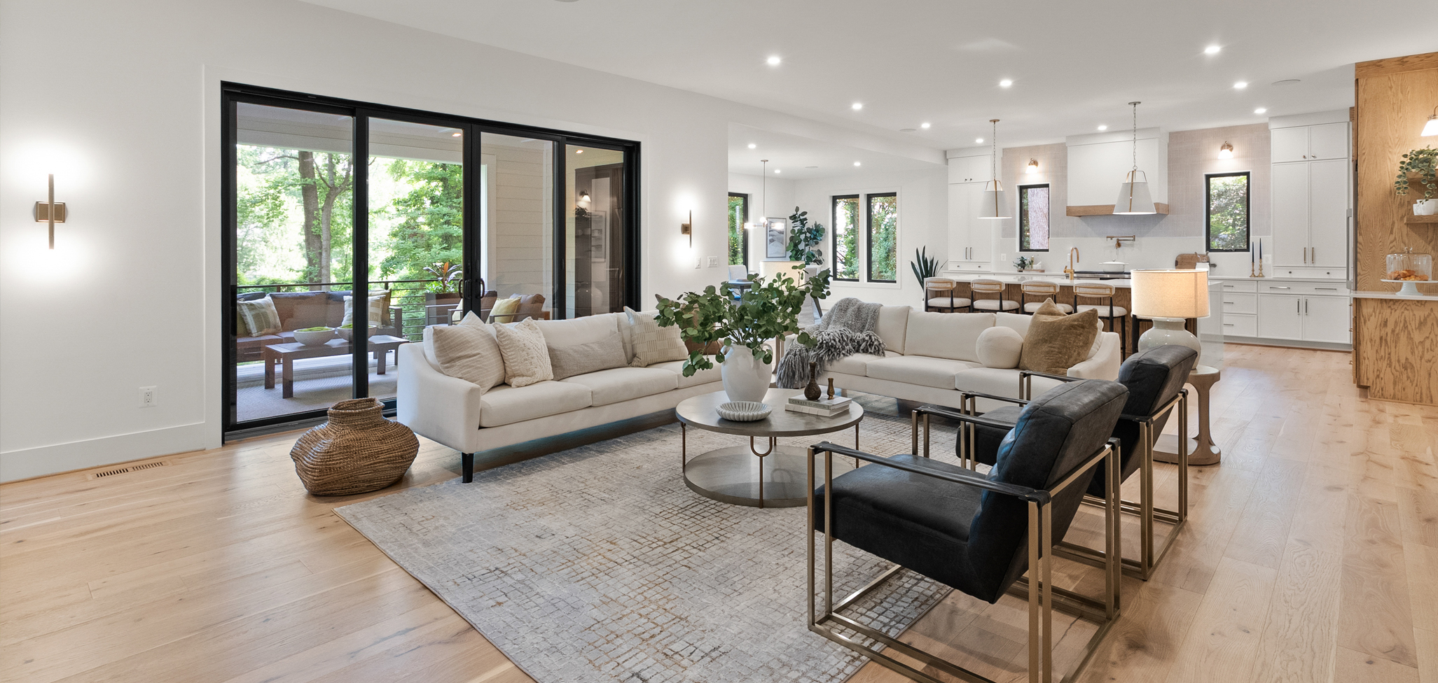 MOID Vantage INT Web EDIT 25